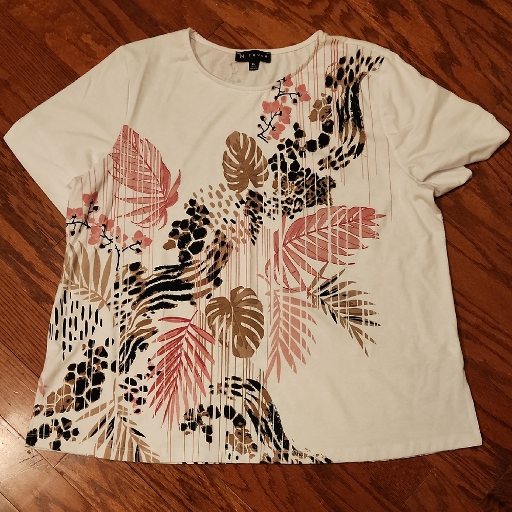 Chic White Floral Blouse with Pink and Brown Accents